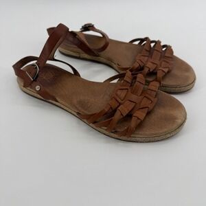 UGG Women's Larisa Brown Leather Strappy Sandal Size US 7 US